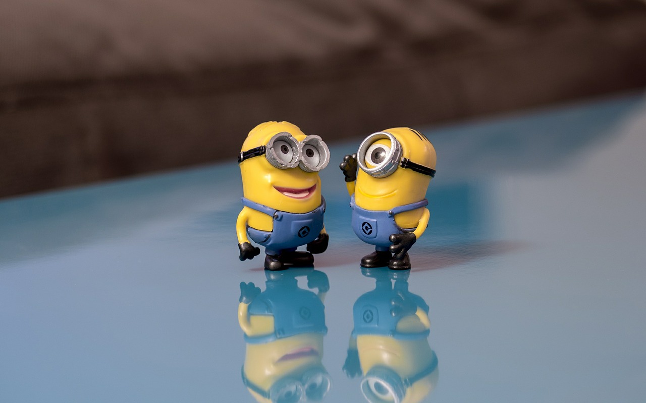 minions, talking, smile-363019.jpg